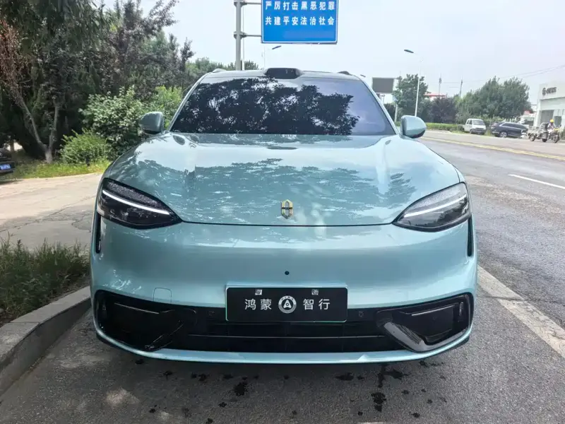 AITO M6, 2026