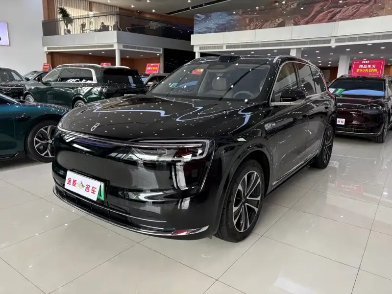 AITO M7, 2025