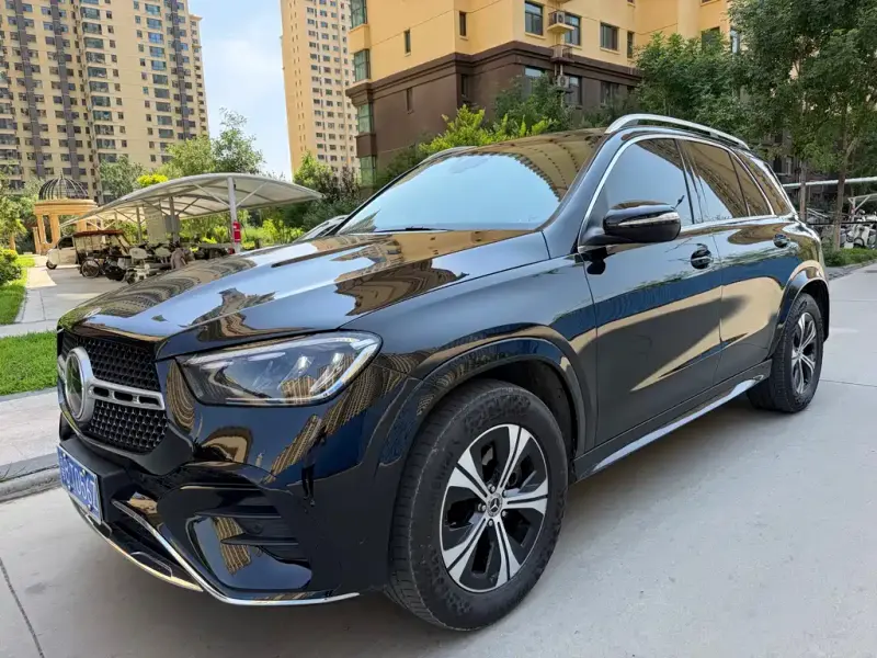 Mercedes-Benz GLE( ), 2024