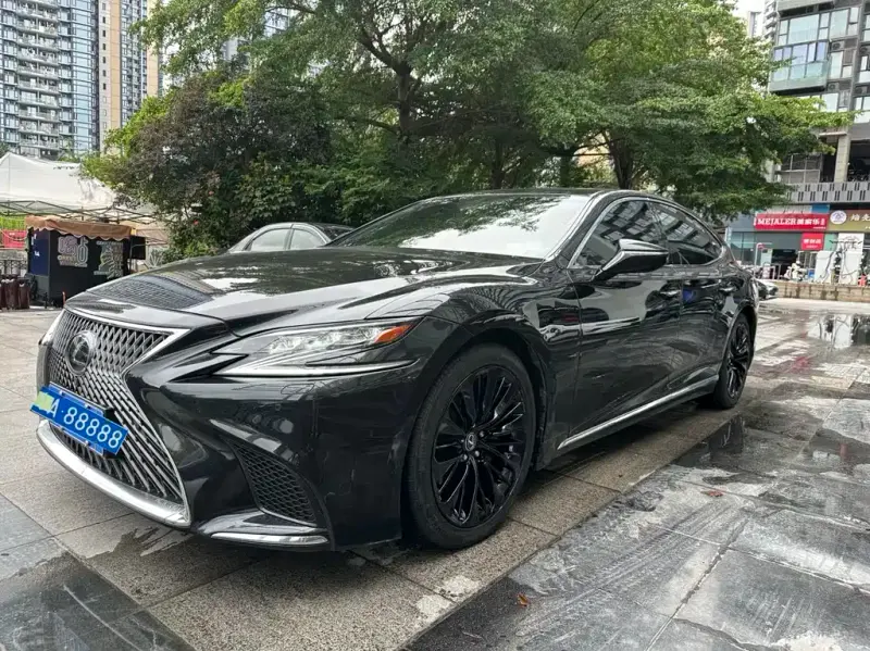 Lexus LS, 2019