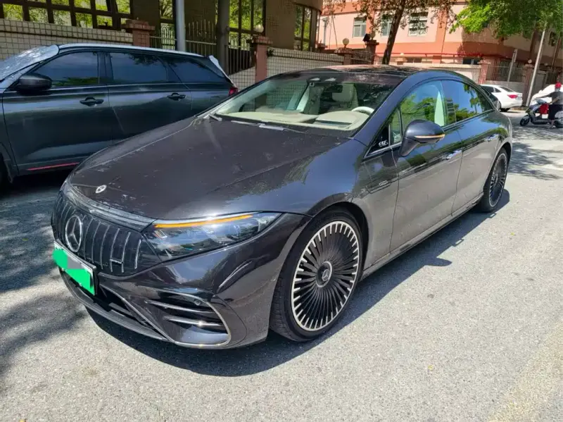 Mercedes-Benz EQS AMG, 2024