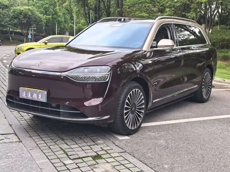 AITO M9, 2025