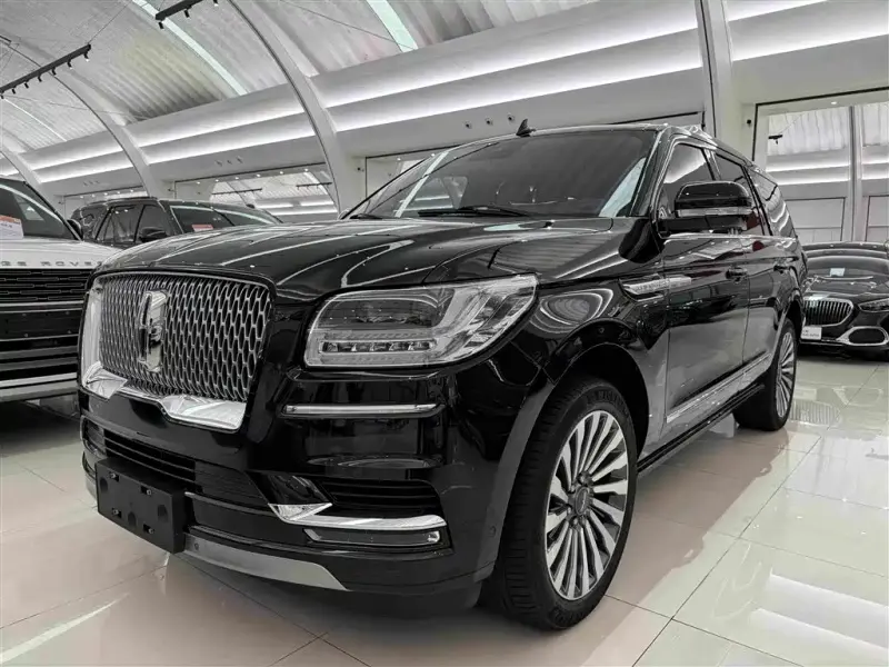 Lincoln Navigator, 2021