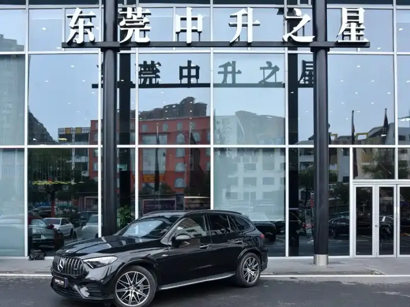 Mercedes-Benz GLC AMG, 2025