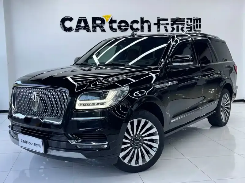 Lincoln Navigator, 2021