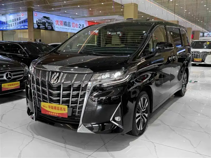 Toyota Alphard, 2019