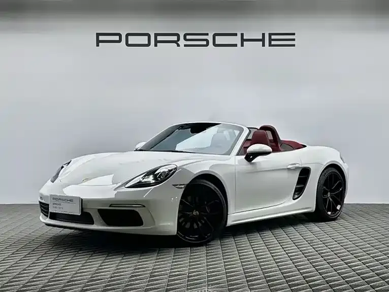 Porsche 718, 2024
