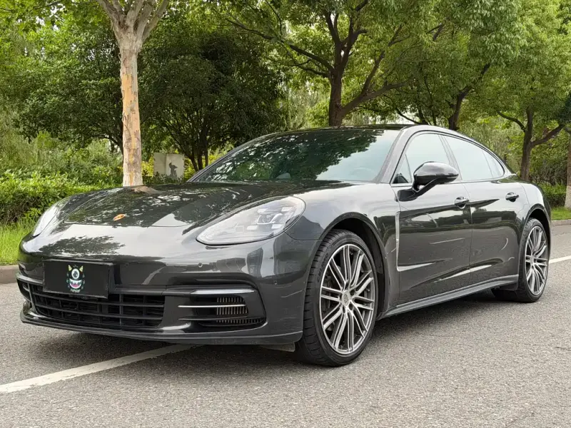 Porsche Panamera, 2020