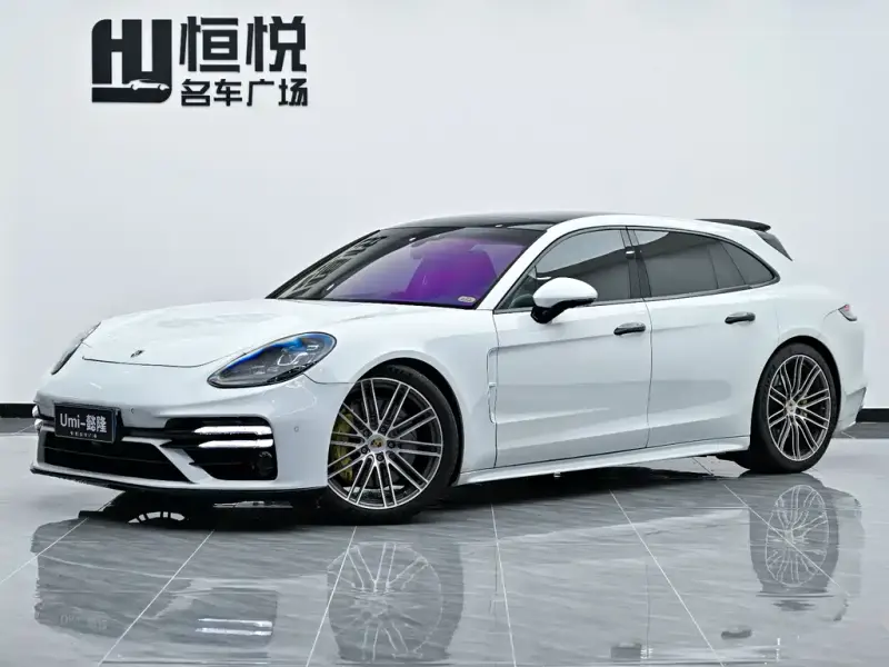 Porsche Panamera, 2021