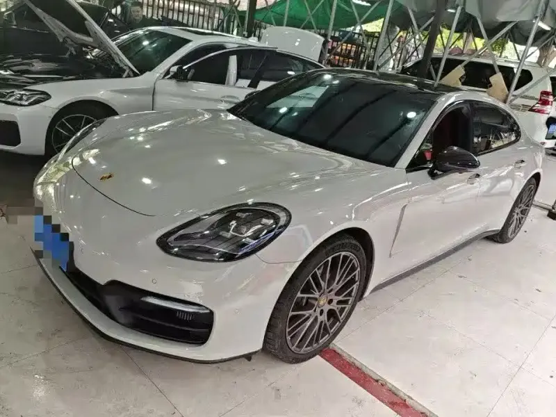 Porsche Panamera, 2023