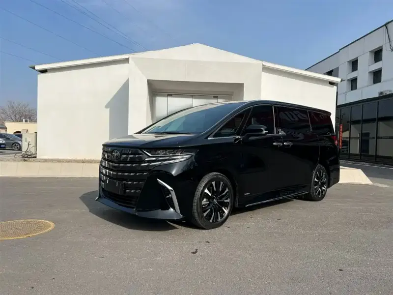 Toyota Alphard, 2023