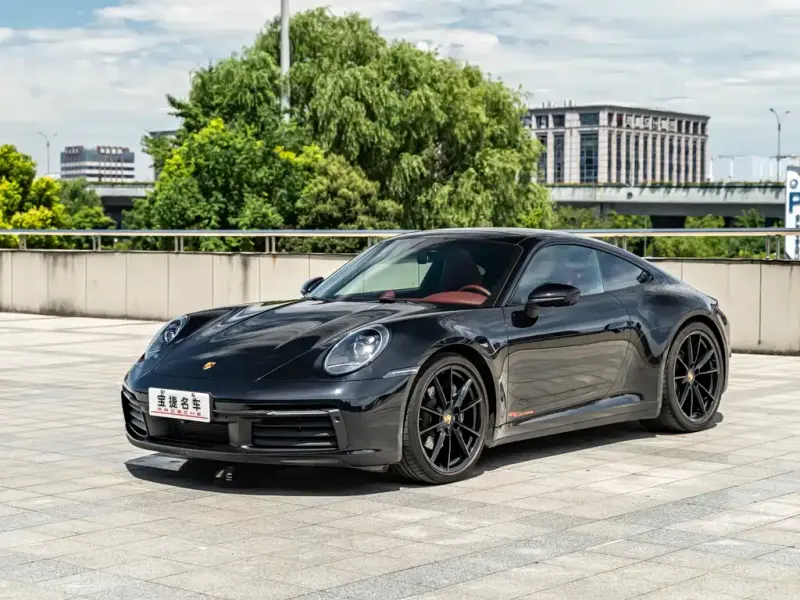 Porsche 911, 2023