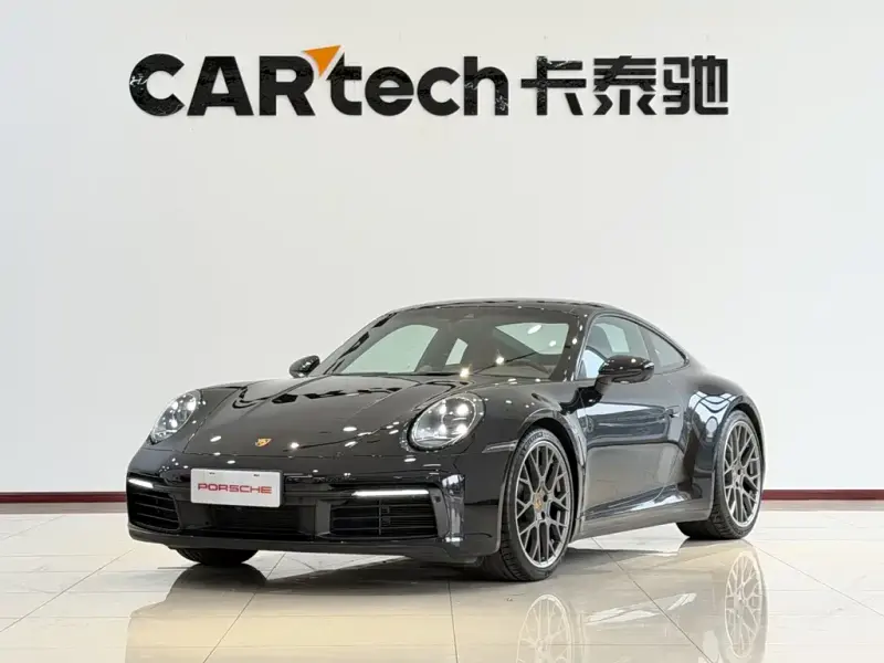 Porsche 911, 2024