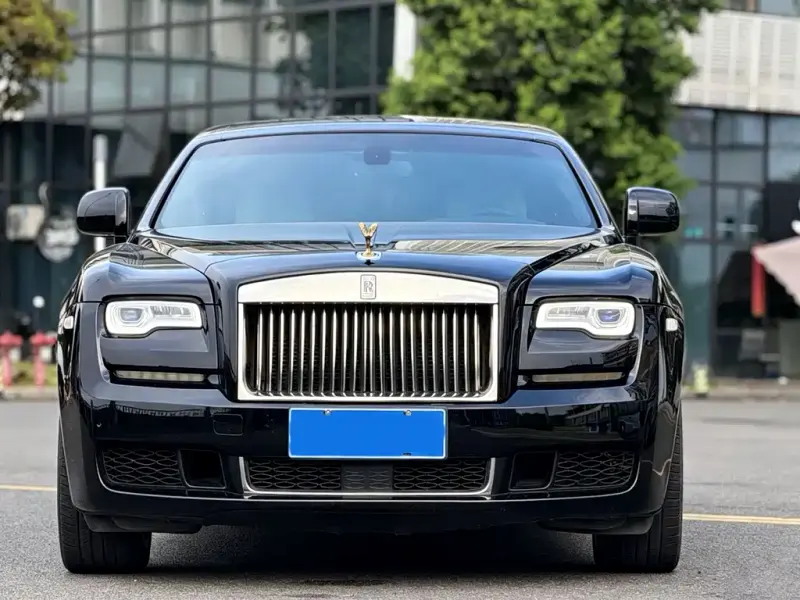 Rolls-Royce Ghost, 2011