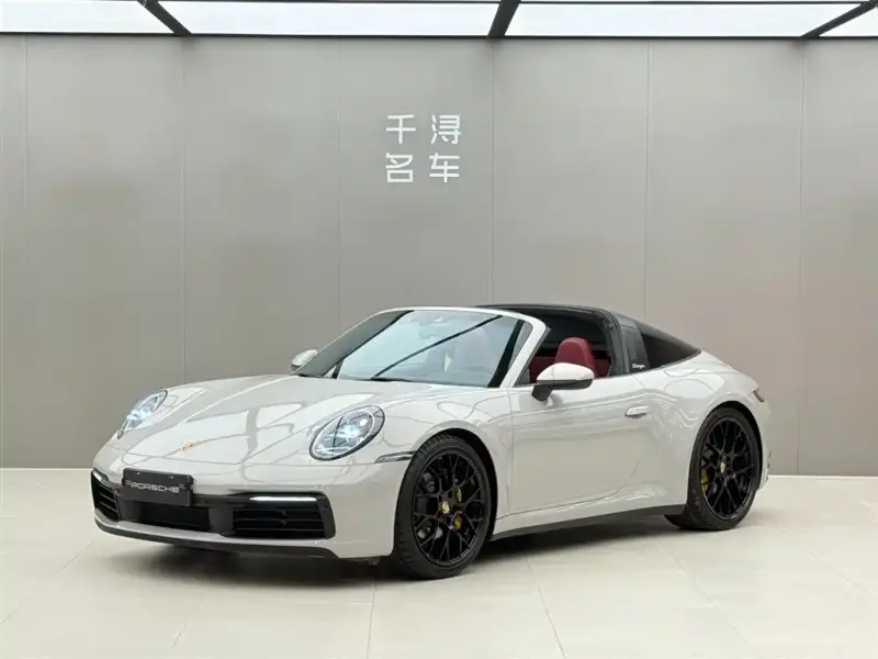 Porsche 911, 2022