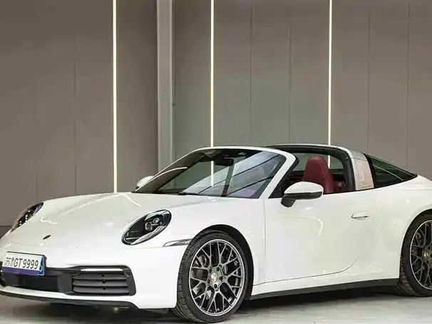 Porsche 911, 2022