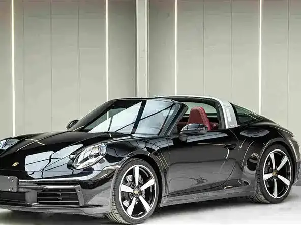 Porsche 911, 2022