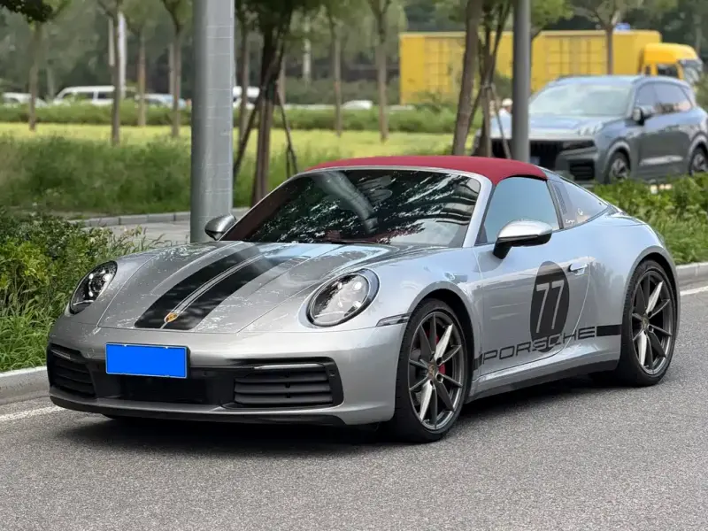 Porsche 911, 2022