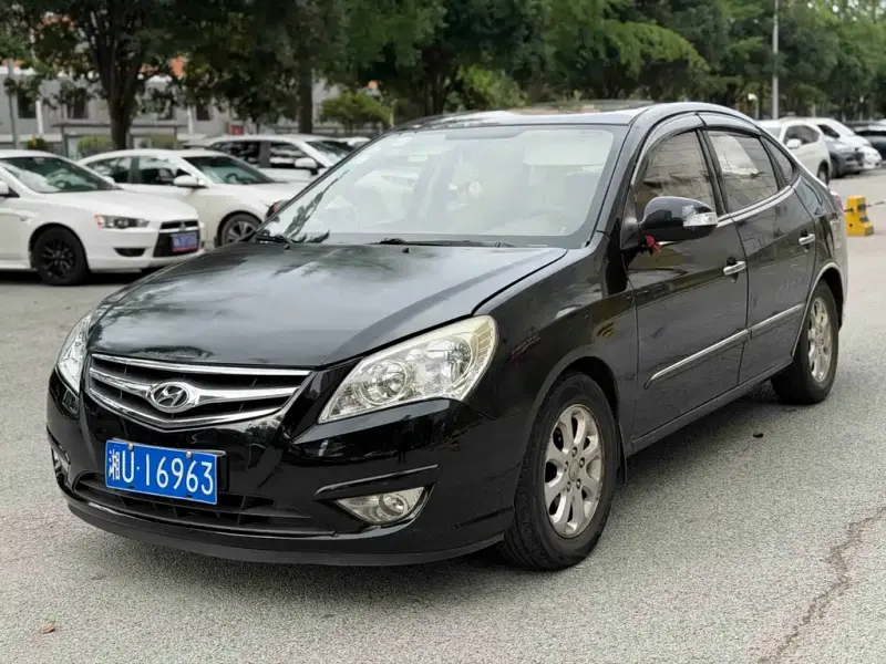 Hyundai Elantra, 2008