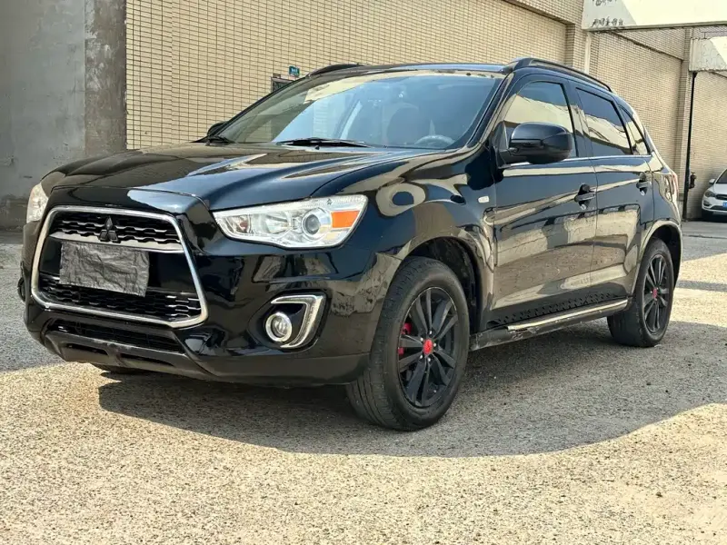 Mitsubishi ASX, 2015
