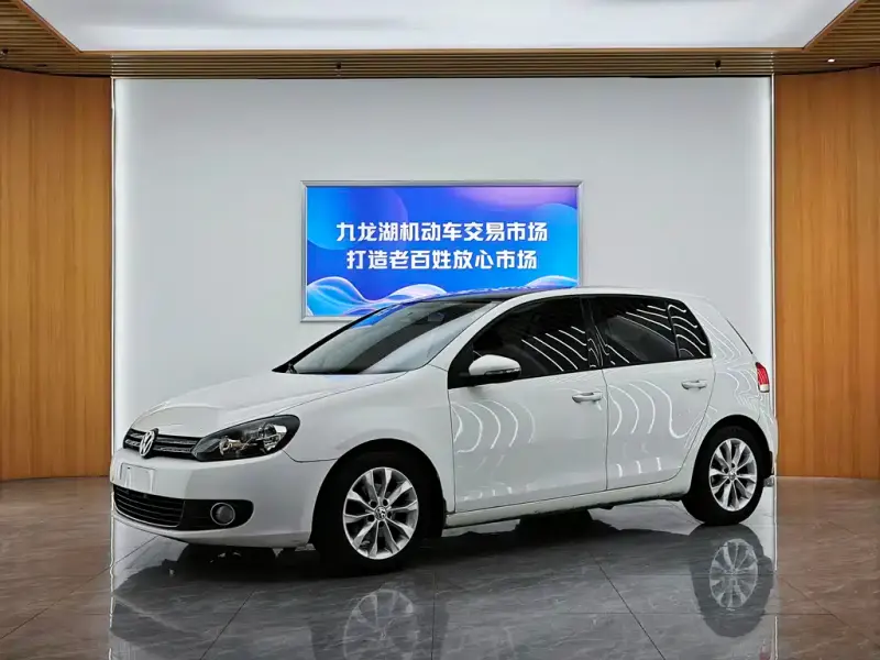 Volkswagen Golf, 2013