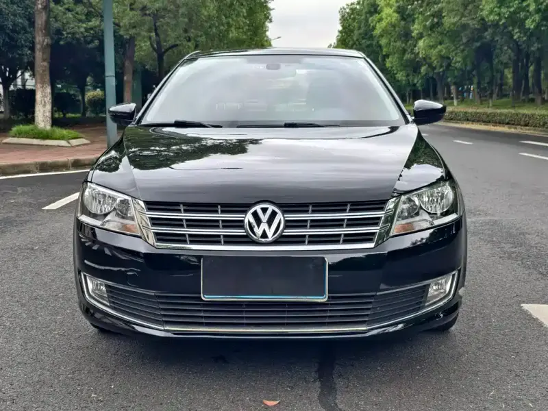 Volkswagen Lavida, 2013