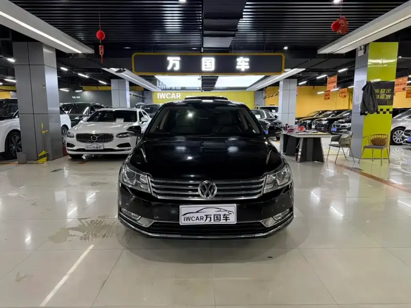 Volkswagen Magotan, 2012