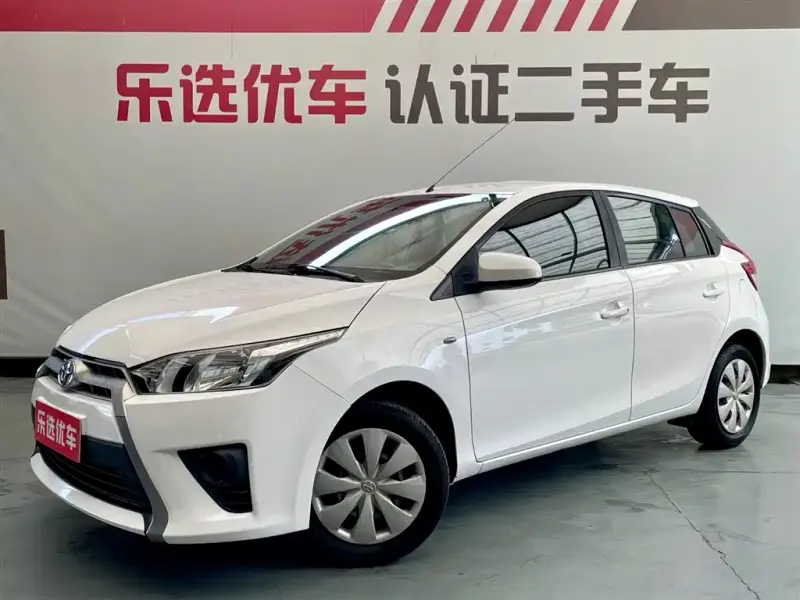 Toyota Yaris L, 2015