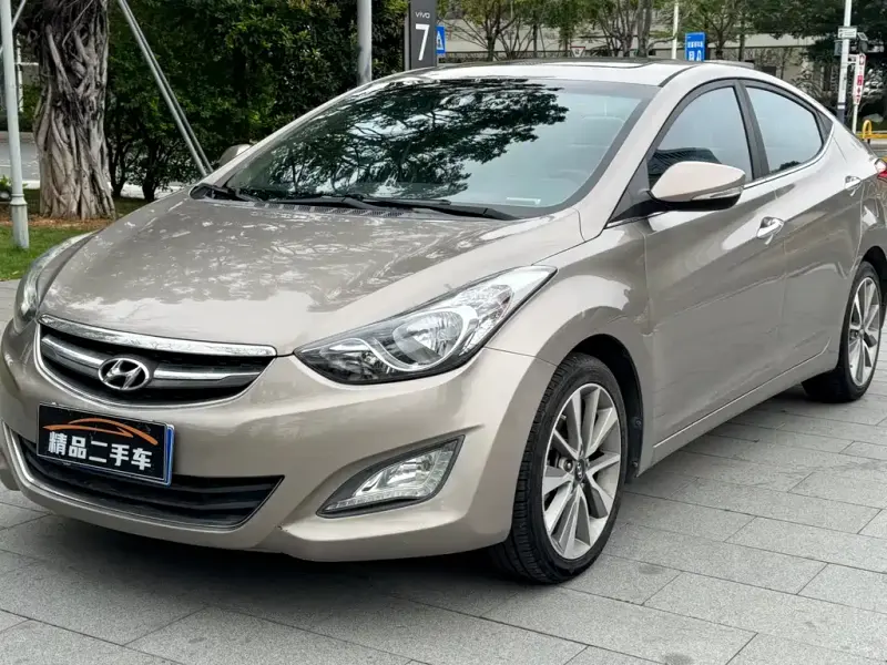 Hyundai Elantra Langdong, 2016