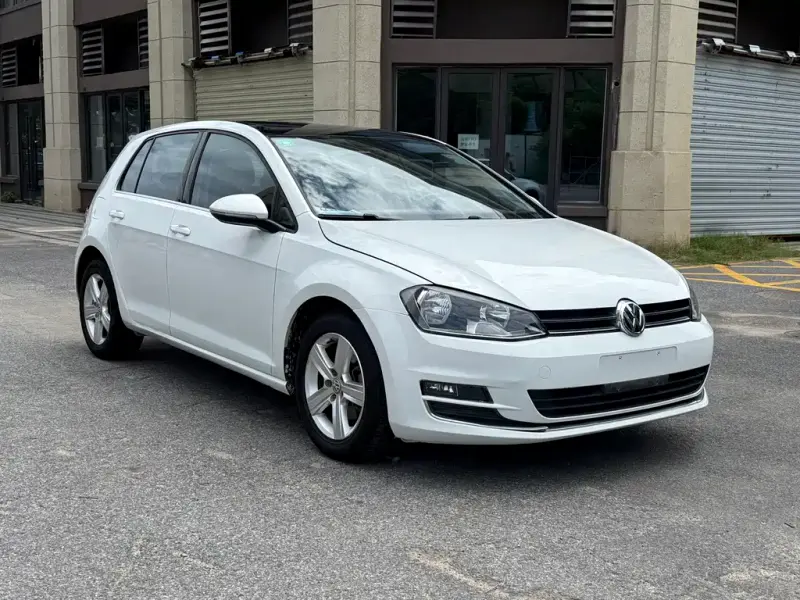 Volkswagen Golf, 2015