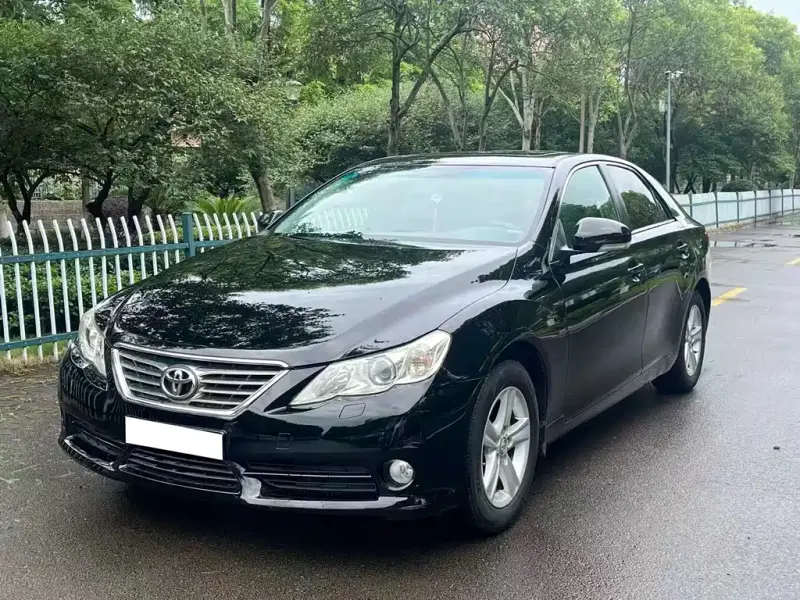 Toyota Reiz, 2012