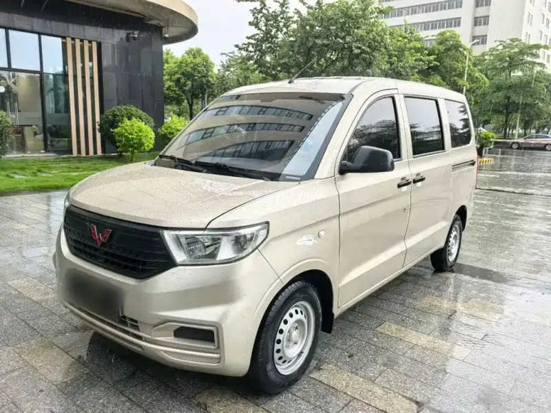 Wuling Hongguang V, 2022