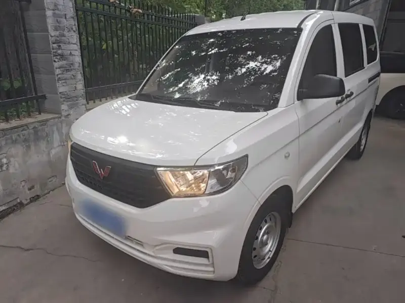 Wuling Hongguang V, 2023