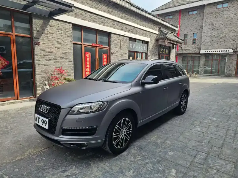 Audi Q7, 2011