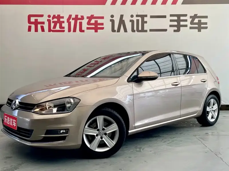 Volkswagen Golf, 2015