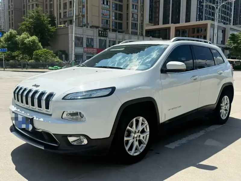 Jeep Cherokee, 2018