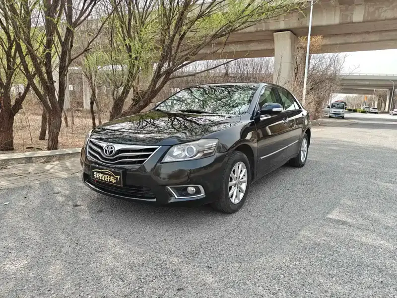 Toyota Camry, 2015