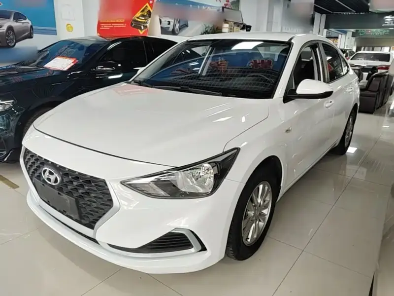 Hyundai Elantra, 2023