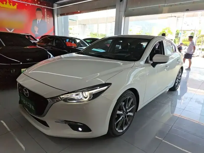 Mazda 3 Axela, 2017