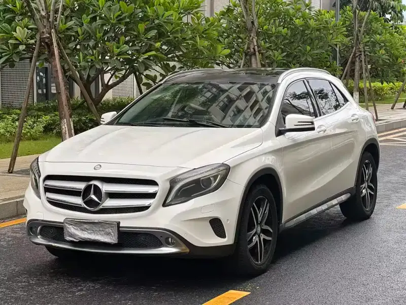 Mercedes-Benz GLA, 2016