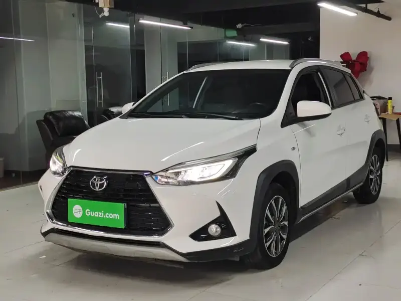 Toyota Yaris L, 2021