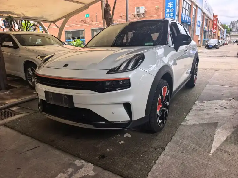 Lynk & Co 06, 2022