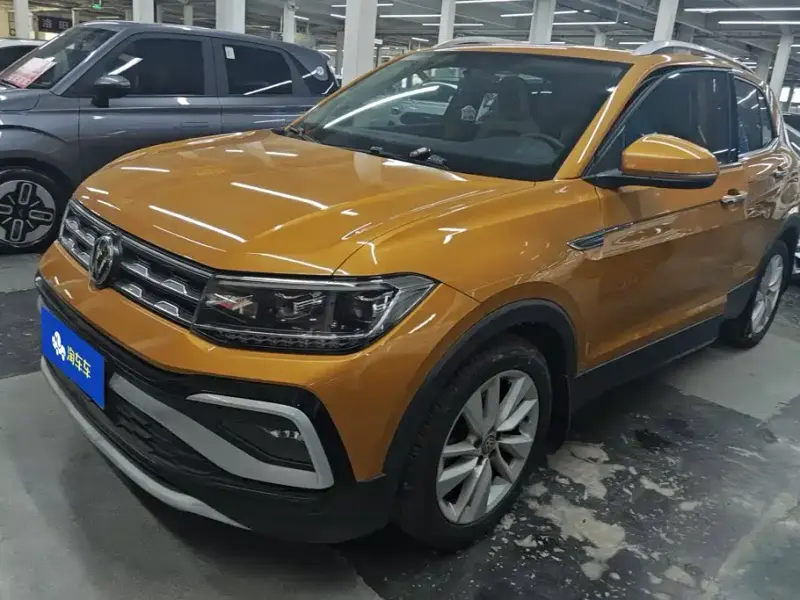 Volkswagen T-Cross, 2020