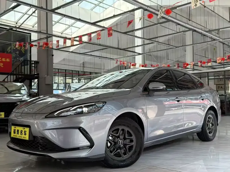 BYD Seal 05 DM-i, 2025