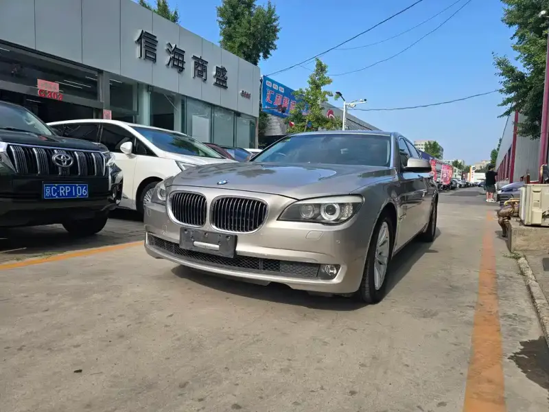 BMW 7 Series, 2011