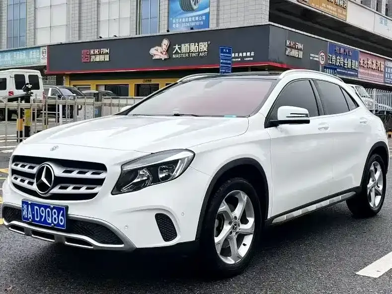 Mercedes-Benz GLA, 2018