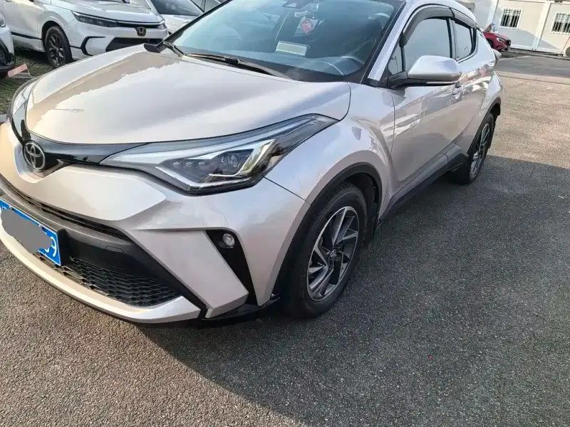 Toyota C-HR, 2022