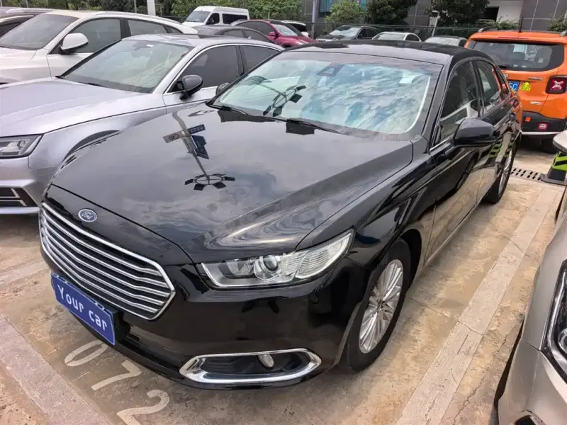 Ford Taurus, 2018