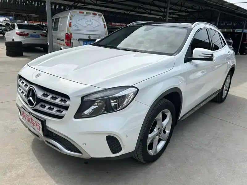 Mercedes-Benz GLA, 2018