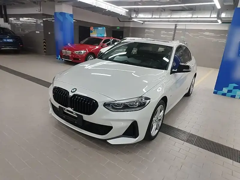 BMW 1 Series, 2021